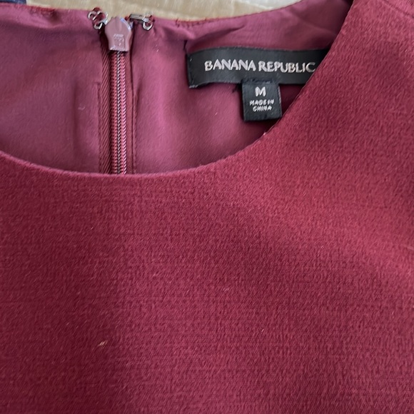 Wine colored vest by Banana Republic - Picture 8 of 8